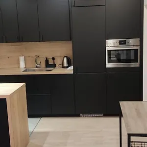 Apartament Be My Guest- Fontany Luxury Metro Wi-fi Free Parking Zone, Warszawa