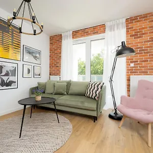 Apartament Komfortowy Dla 4 Osob Z Parkingiem By Renters, Warszawa