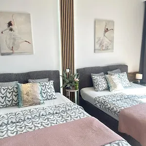  Lägenhet Exclusive Smolna