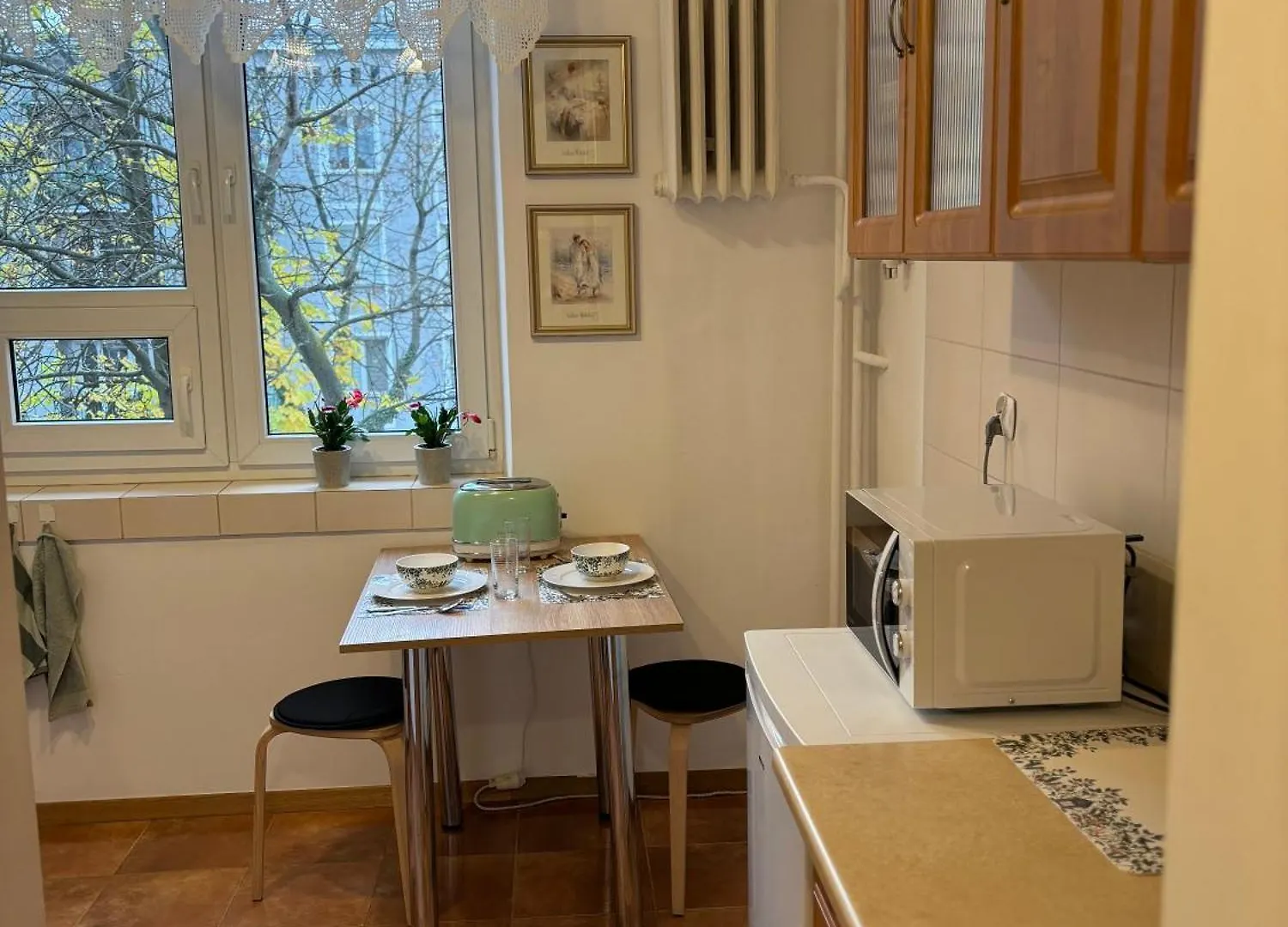 Apartment Klimatyczny Apartament Na Bielanach Przy Metrze Warsaw Poland